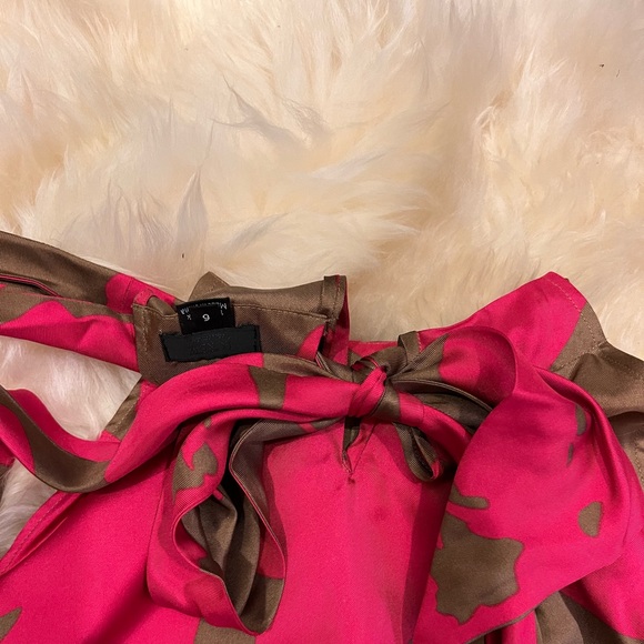 J.Crew Collection Silk Halter Top. Size 6. - Picture 5 of 5